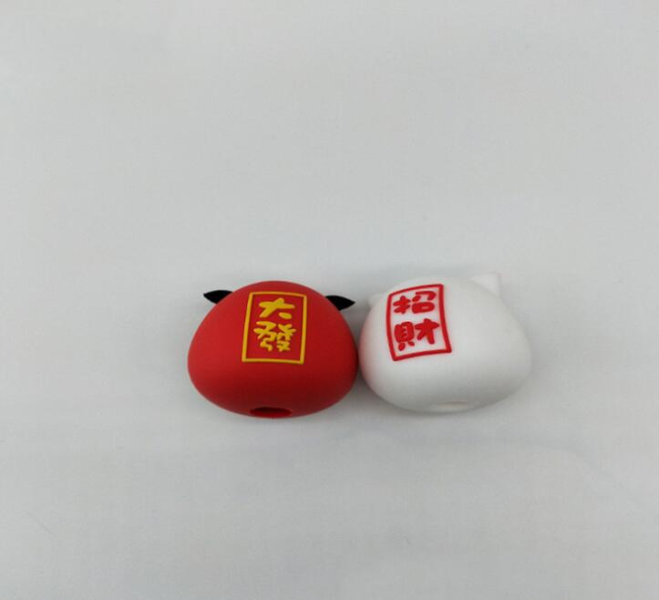 Hot Originality Selling 3D Topper Pvc Mascot Cap